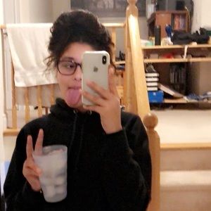 Meet your Posher, Toine